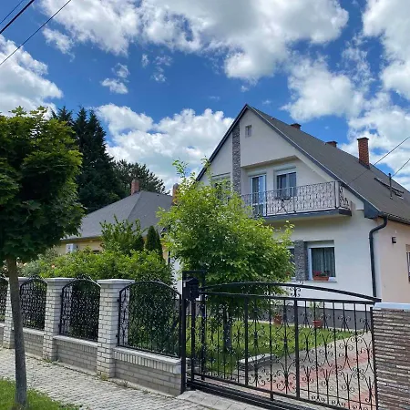 In Siofok/balaton 27717 Apartment *